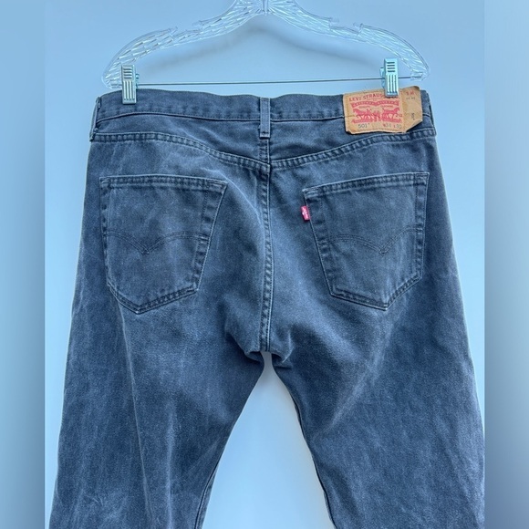 Levi’s 501 Original Fit Faded Black Button Fly Light Distressing Jeans 34x30 - Picture 2 of 13